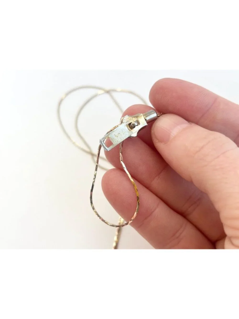 Minimalist Sliding Zipper Adjustable Cobra Chain 80's Vintage Glasses Chain 14